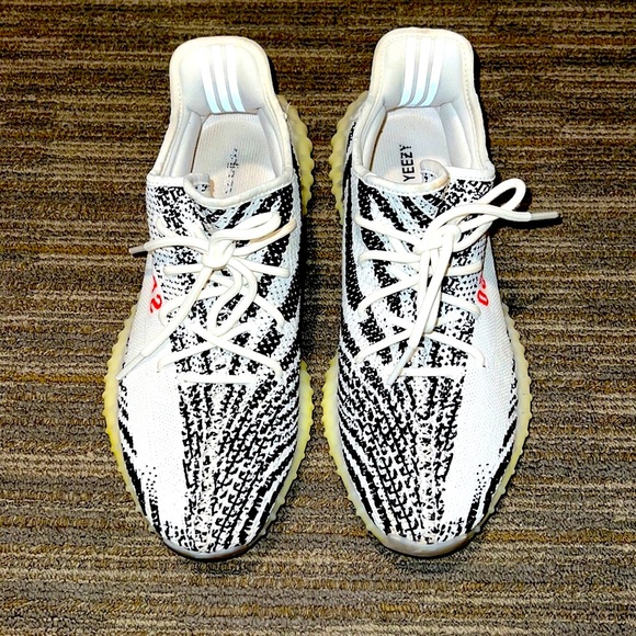 Adidas Yeezy 350 V2 Zebra. Size US 10.5. - Picture 4 of 5